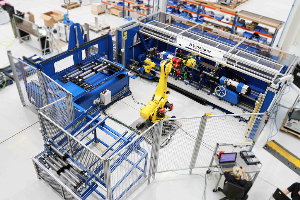 Propshaft balancing machine cell